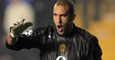 Tim Howard snubbed dinner invite from Roy Keane and opens up on what Man Utd legend was really like