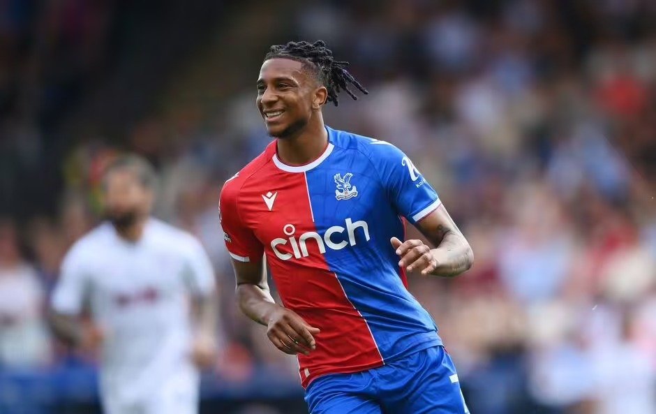 Chelsea face Michael Olise squad number issue after offering two players to Palace